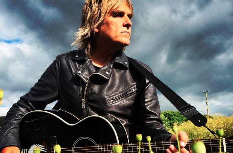 Mike Peters @ the Waterfront