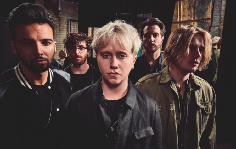 Nothing But Thieves