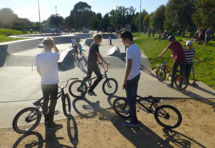 #360kickflip @ Eaton Park Skate Park